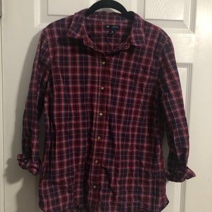 Gap boyfriend fit shirt